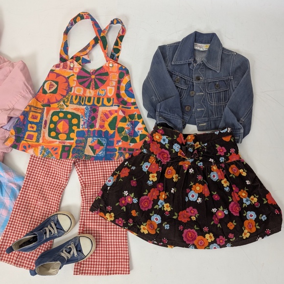Girls Vintage Bundle of Clothes Dresses Skirt Jacket Converse Pyjamas Sundress - Picture 5 of 10